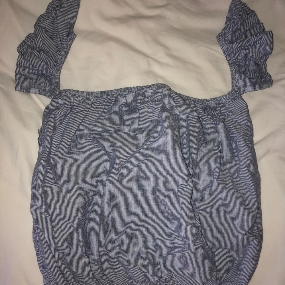 Brandy Melville Off-Shoulder Top